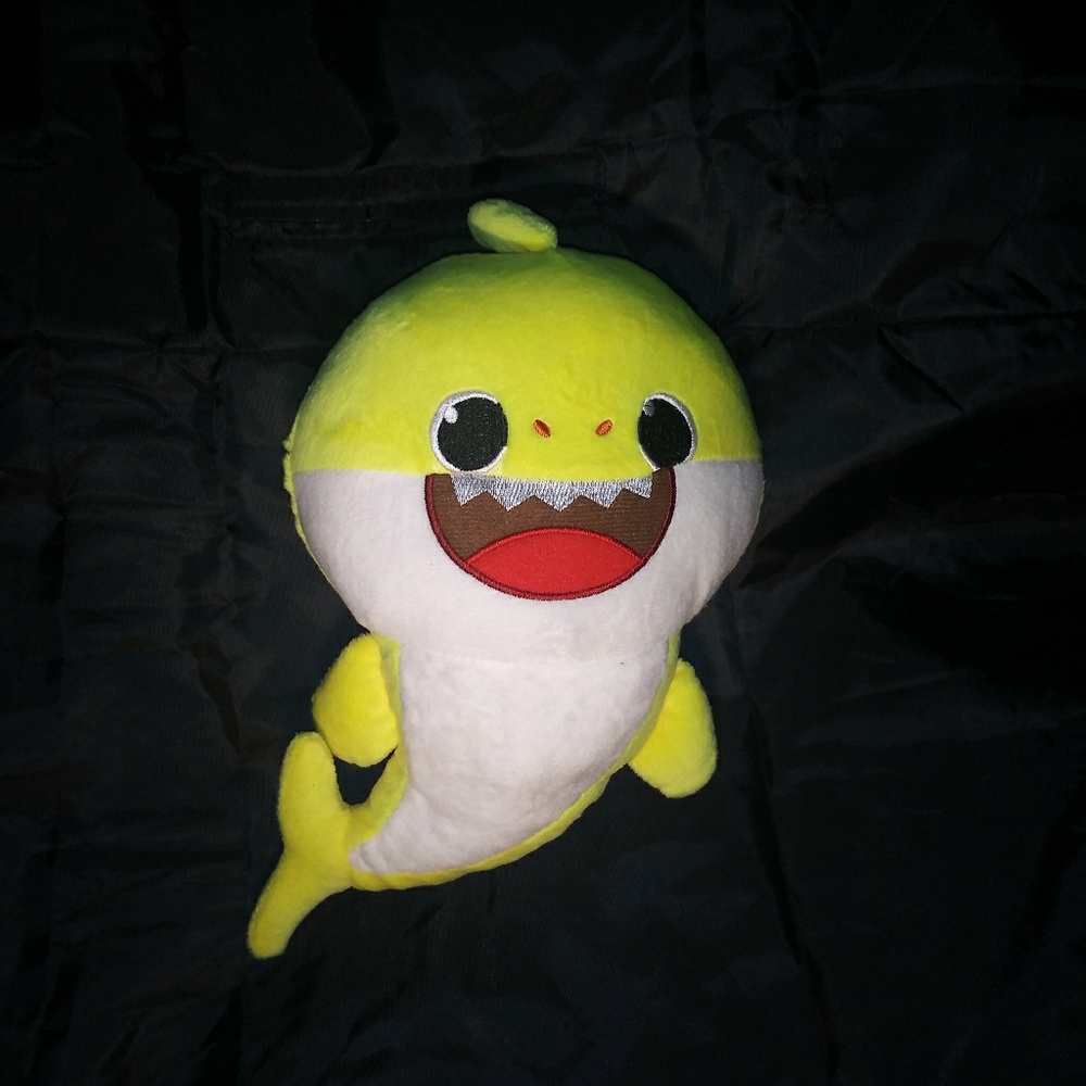 Baby Shark - Picture 5 of 8